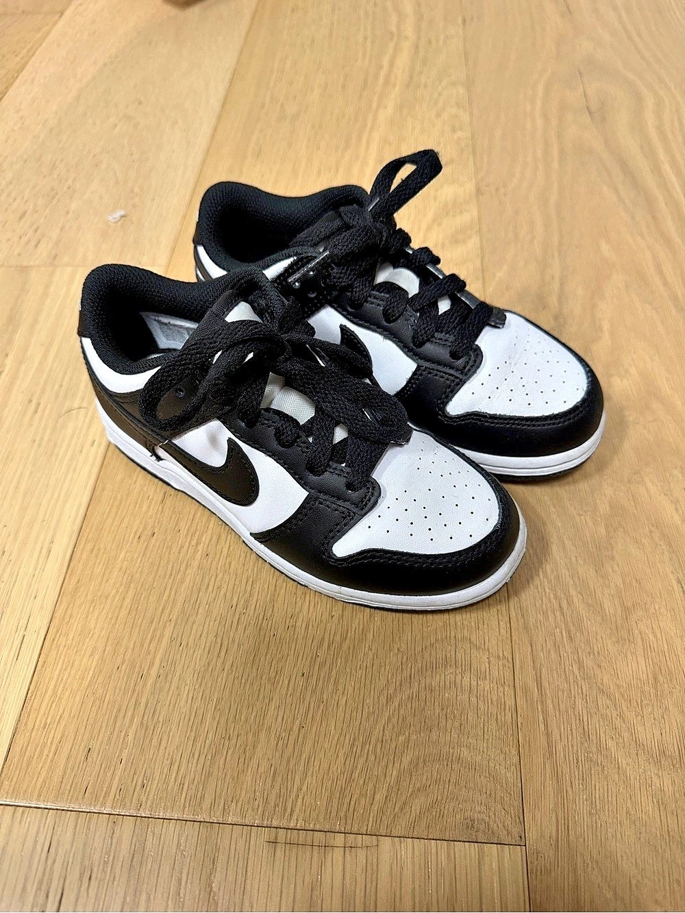 Nike Dunk Low Retro Panda (Toddler) ) Black & White Sneakers